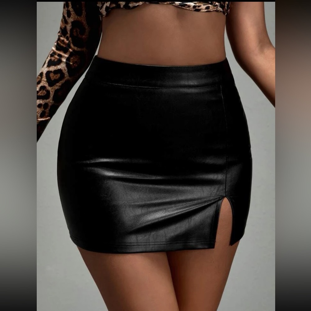 NWT High Waisted Black PU Leather Skirt